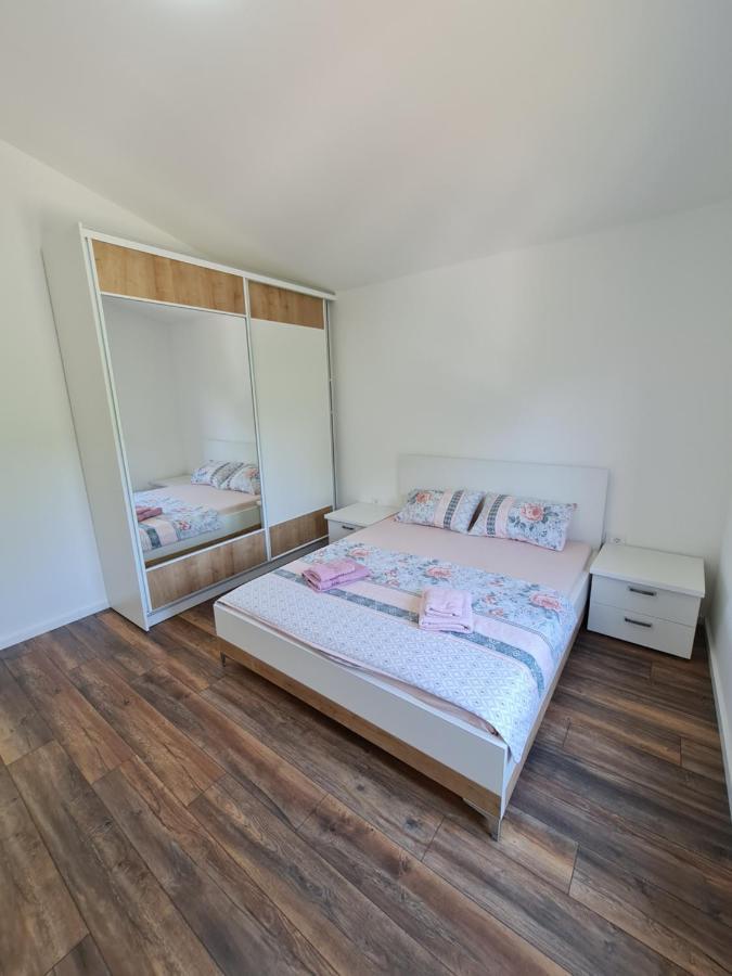 Appartamento Luxury Penthouse With Panoramic View Ulcinj Esterno foto