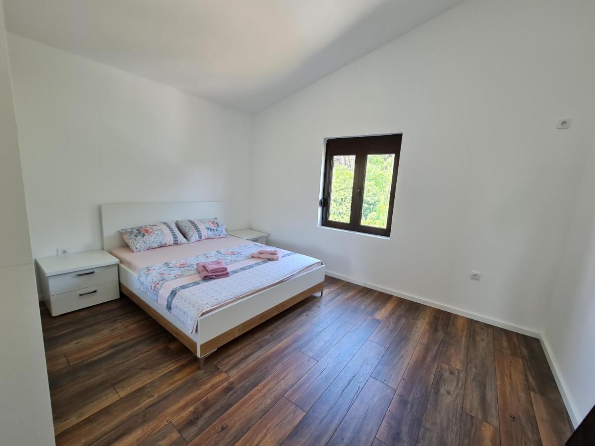 Appartamento Luxury Penthouse With Panoramic View Ulcinj Esterno foto